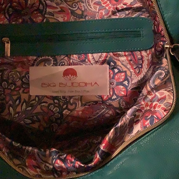 Big Buddha large teal duffle, weekender bag. Excellent condition. Vegan leather. - Picture 7 of 9